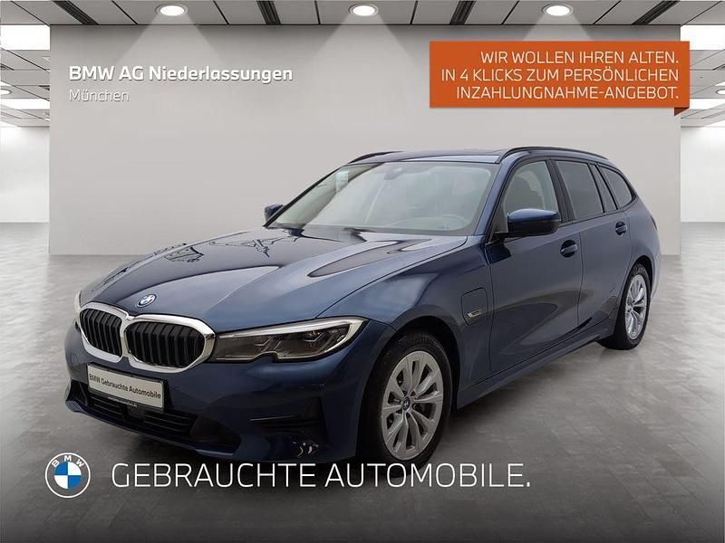 Blau Gebraucht 2021 BMW 330e Kombi | 27.912 € (Fairer Preis) - Bild 1/4