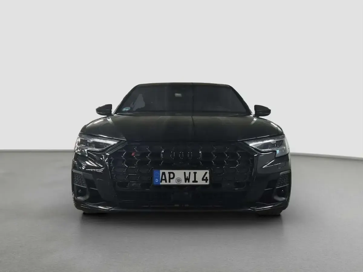 Gebraucht Audi S8 Ambiente 571 PS (419 kW) 2025 Mythosschwarz metallic Limousine