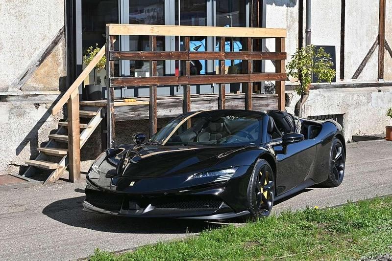 Gebraucht Ferrari SF90 999 PS (734 kW) 2024 Schwarz Cabrio