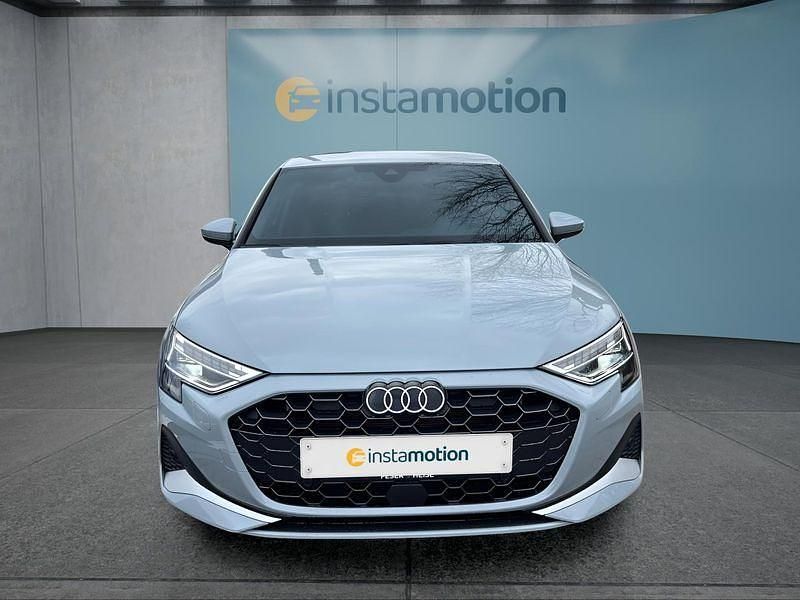 Gebraucht Audi A3 Advanced 150 PS (110 kW) 2025 Grau Limousine
