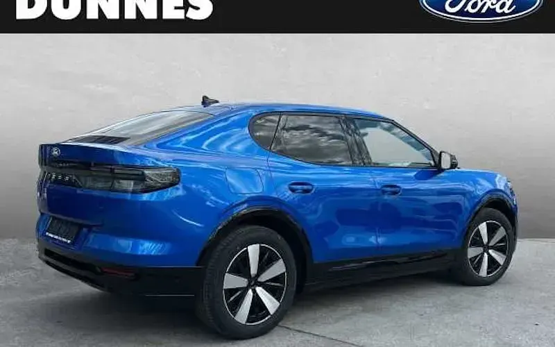 Neu Ford Capri Extended Range 210 kW (286 PS) 2026 Blau SUV