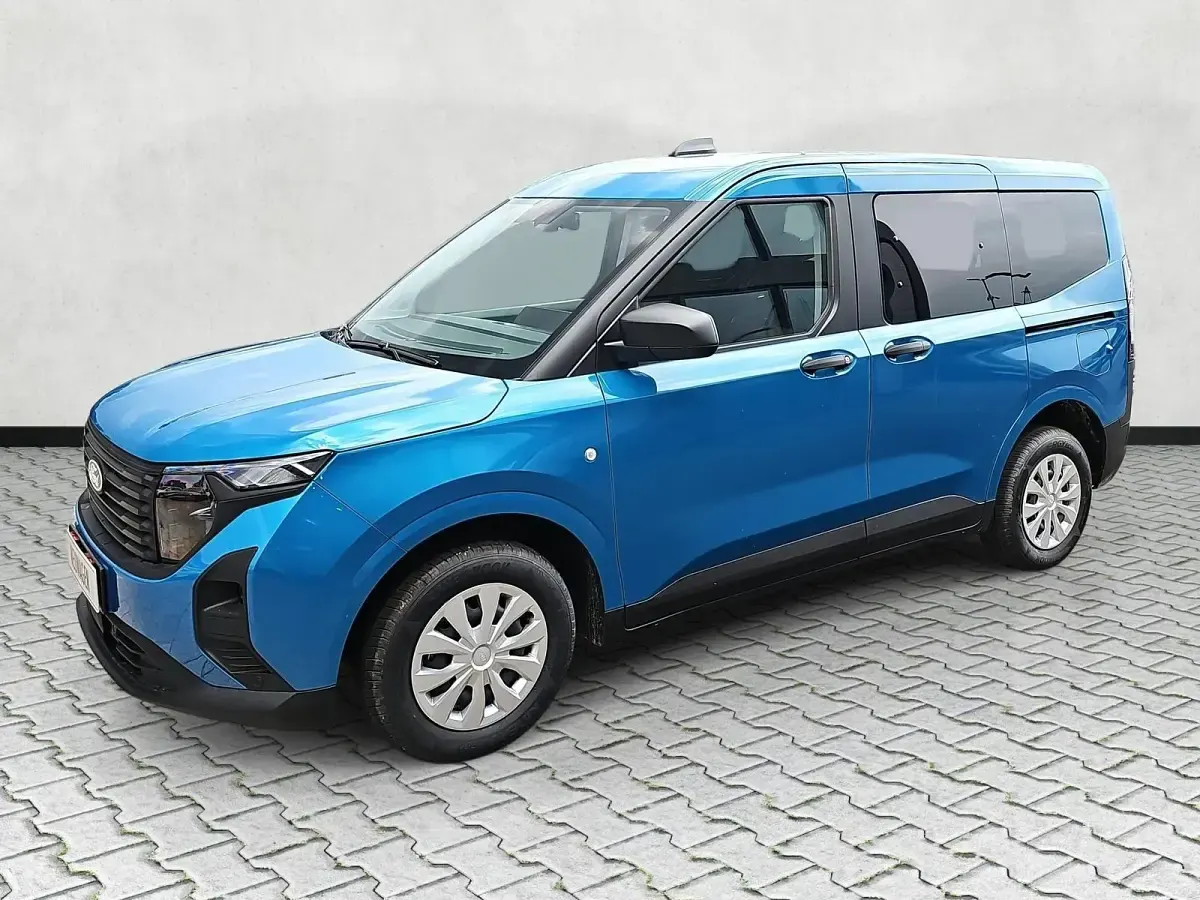 Neu Ford Tourneo Courier Trend 125 PS (91 kW) 2026 Digital aqua blue metallic Van / Kleinbus