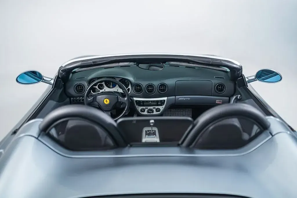 Usata Ferrari 360 400 CV (294 kW) 2001 Grigio Cabrio