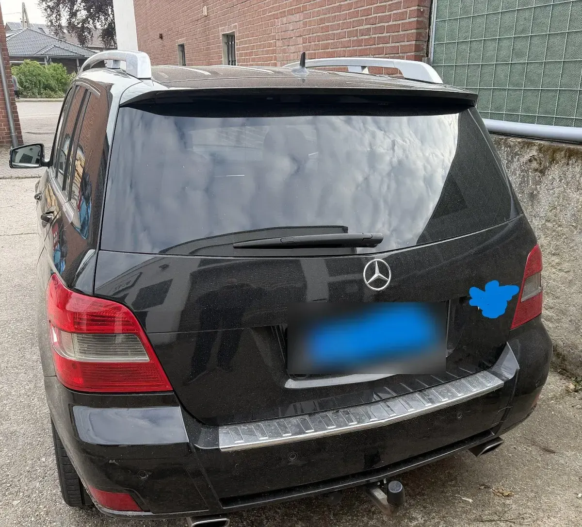 Gebraucht Mercedes GLK250 204 PS (150 kW) 2011 Schwarz SUV