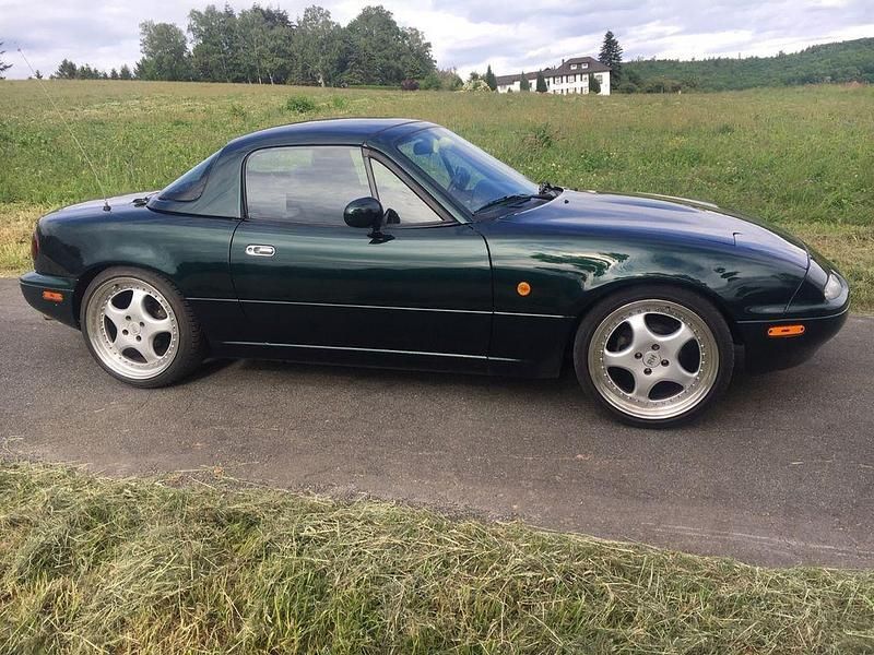 Gebraucht Mazda MX5 116 PS (85 kW) 1991 Grün Cabrio