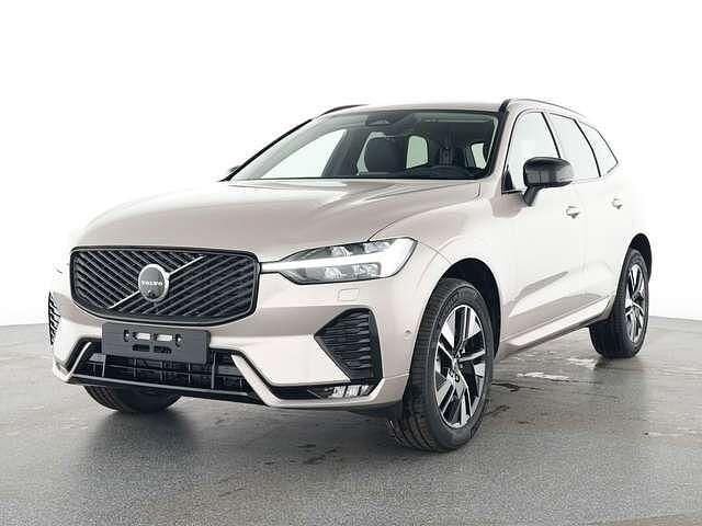 Gebraucht Volvo XC60 Plus 250 PS (183 kW) 2025 Silber SUV