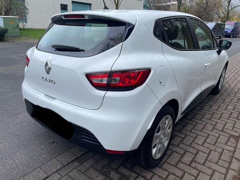 Gebraucht Renault Clio IV Expression 73 PS (53 kW) 2015 Weiß Kleinwagen