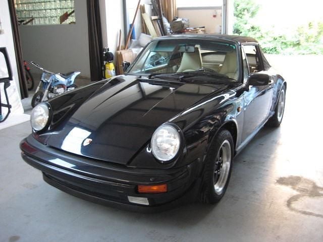 Schwarz metallic Gebraucht 1988 Porsche 911 Carrera Cabriolet Cabrio | 58.400 € - Bild 1/4