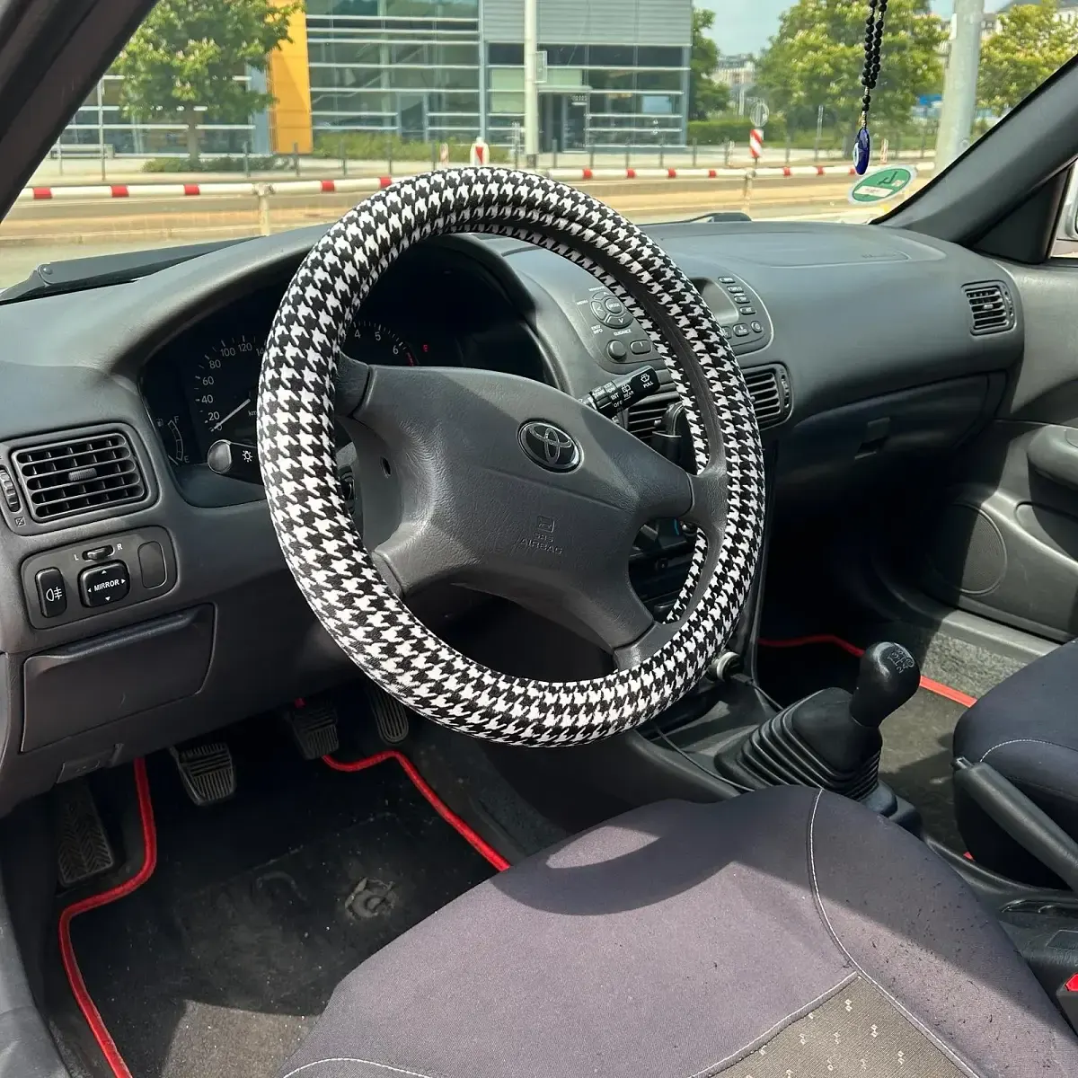 Gebraucht Toyota Corolla 97 PS (71 kW) 2001 Silber Limousine