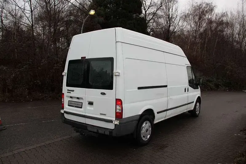 Gebraucht Ford Transit 125 PS (91 kW) 2011 Weiß Pickup