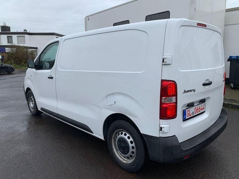 Gebraucht Citroën Jumpy 102 PS (75 kW) 2021 Weiß Van / Kleinbus