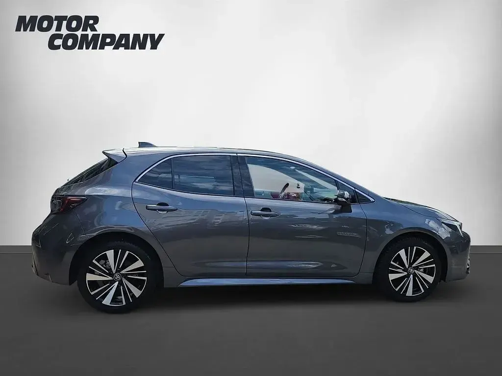 Gebraucht Toyota Corolla Basis 140 PS (102 kW) 2025 Grau Limousine