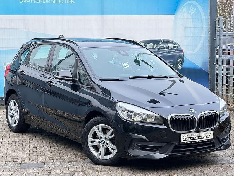 Gebraucht BMW 216 Active Tourer Advantage 116 PS (85 kW) 2019 Black sapphire Van / Kleinbus