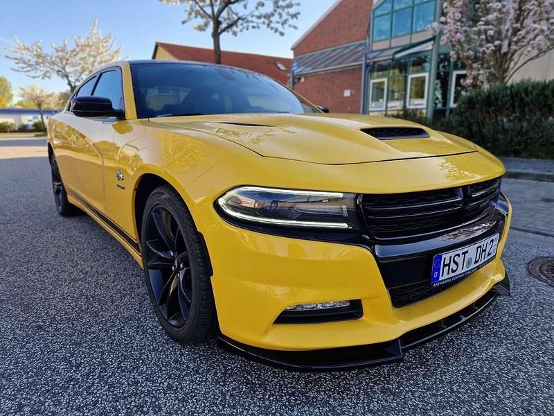 Gelb Gebraucht 2017 Dodge Charger Limousine | 26.300 € (Fairer Preis) - Bild 1/4