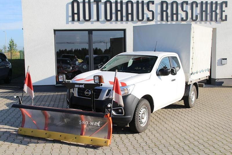 Weiß Gebraucht 2017 Nissan Navara Visia Abholung | 15.990 € (Guter Preis) - Bild 1/4
