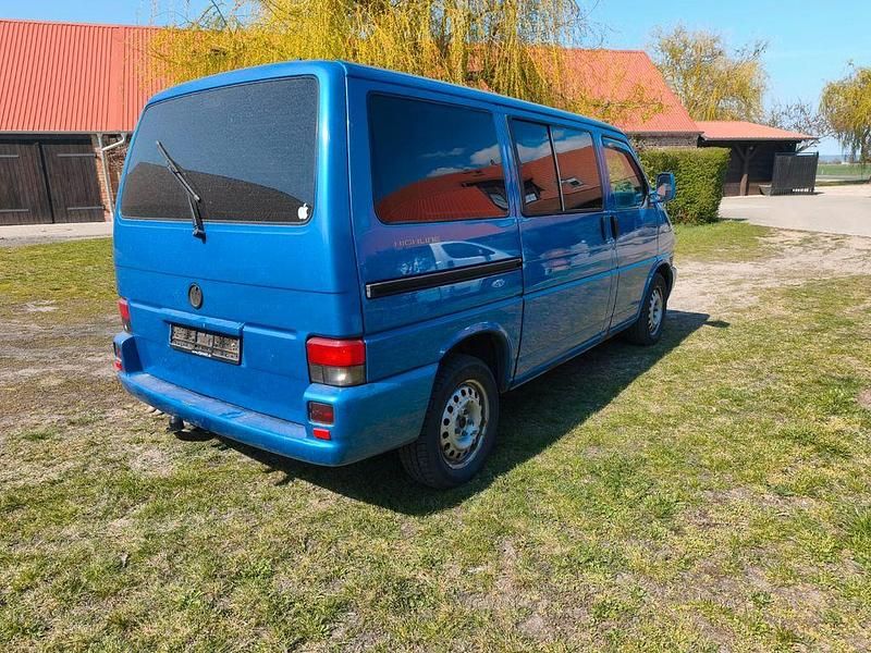 Używany VW T4 Highline 151 KM (111 kW) 2000 Niebieski Van