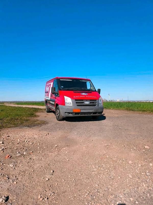 Second-hand Ford Transit 110 CP (80 kW) 2007 Roșu Monovolum