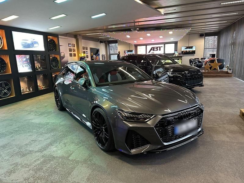 Gebraucht Audi RS6 Ambiente 740 PS (544 kW) 2024 Grau Kombi