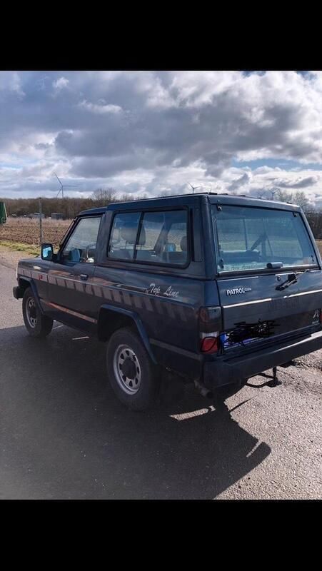 Blau Gebraucht 1990 Nissan Patrol S SUV | 9.800 € - Bild 1/4