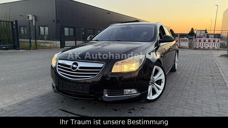 Schwarz Gebraucht 2010 Opel Insignia Kombi | 4.490 € (Fairer Preis) - Bild 1/4
