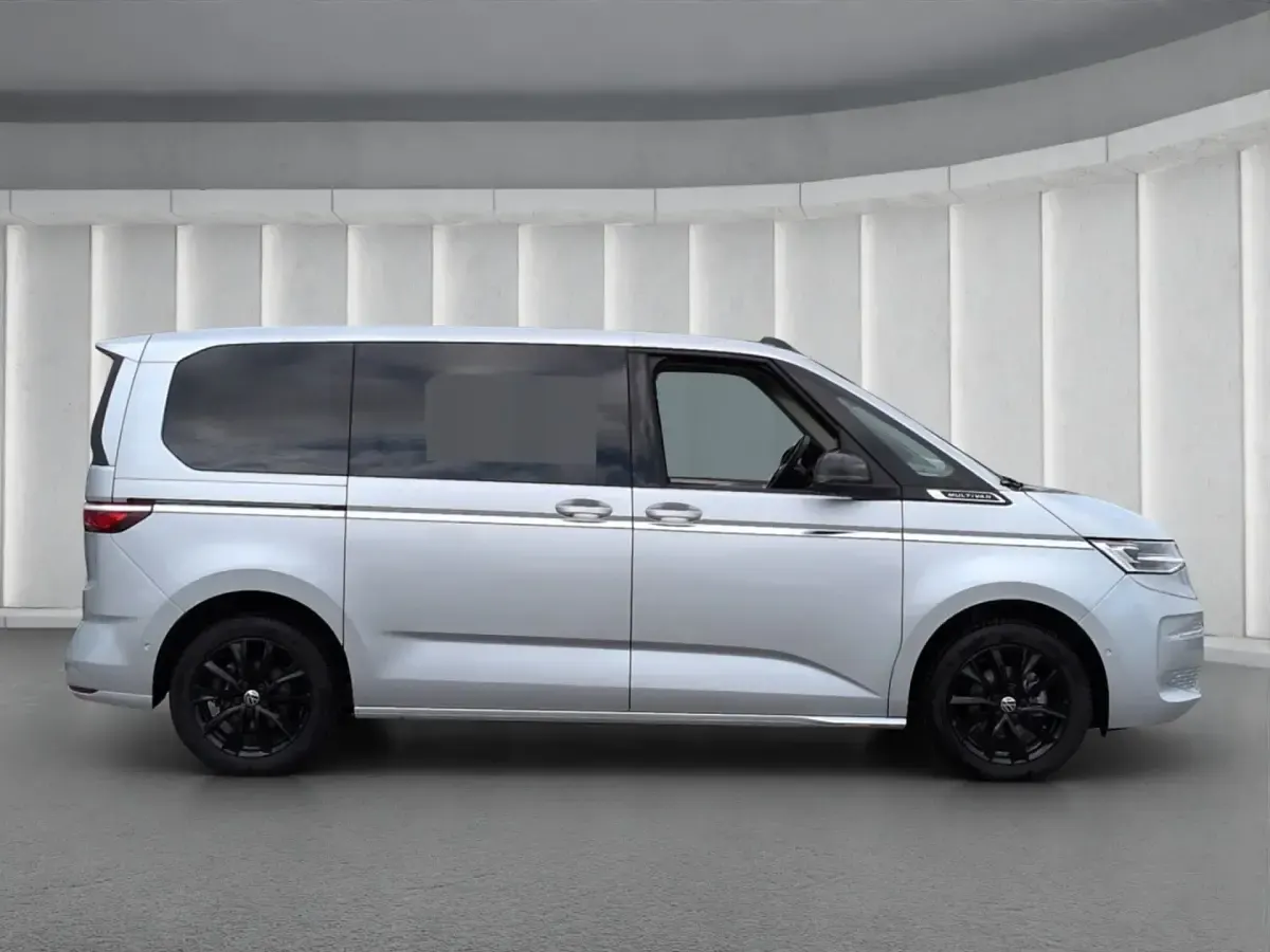 Second-hand VW Multivan Style 150 CP (110 kW) 2025 Monovolum