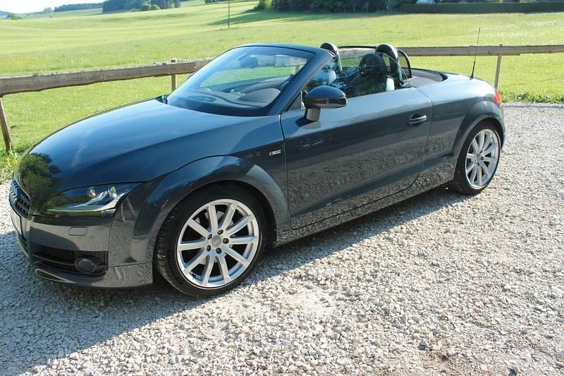 Gebraucht Audi TT Roadster S-Line 200 PS (147 kW) 2008 Grau Cabrio