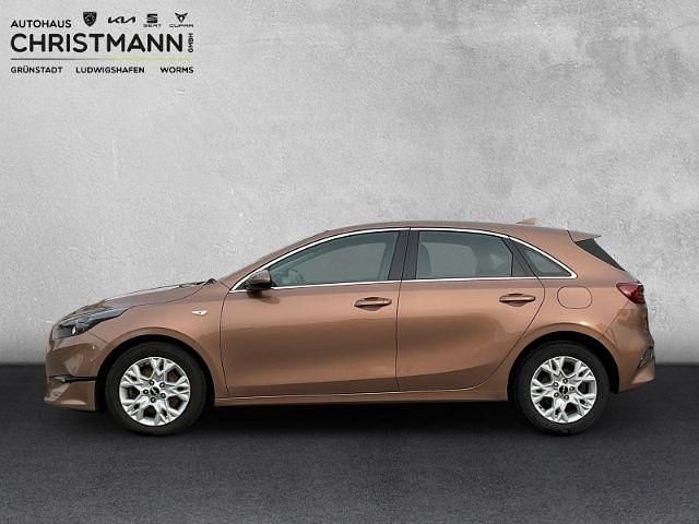 Gebraucht Kia Ceed Vision 120 PS (88 kW) 2022 Braun Kleinwagen