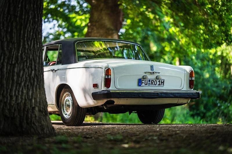 Weiß Gebraucht 1974 Rolls Royce Silver Shadow Limousine | 17.750 € - Bild 1/4