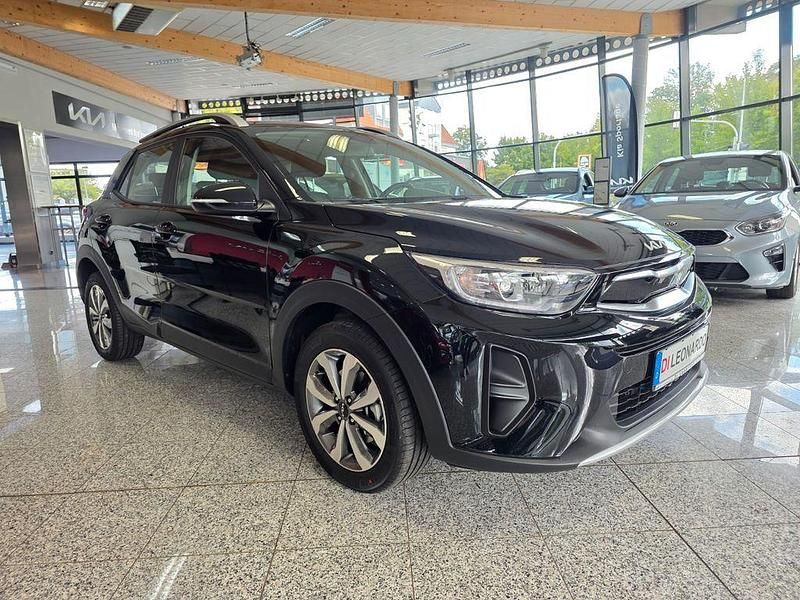 Gebraucht Kia Stonic Vision 101 PS (74 kW) 2025 Schwarz SUV
