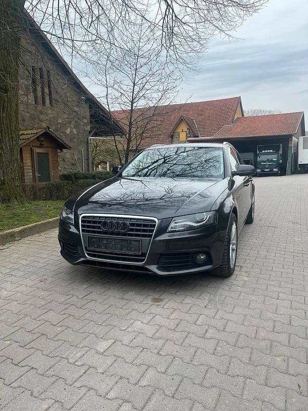 Usata Audi A4 143 CV (105 kW) 2012 Grigio Station wagon