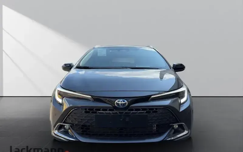 Nowe Toyota Corolla 196 KM (144 kW) 2025 Czarny Kombi