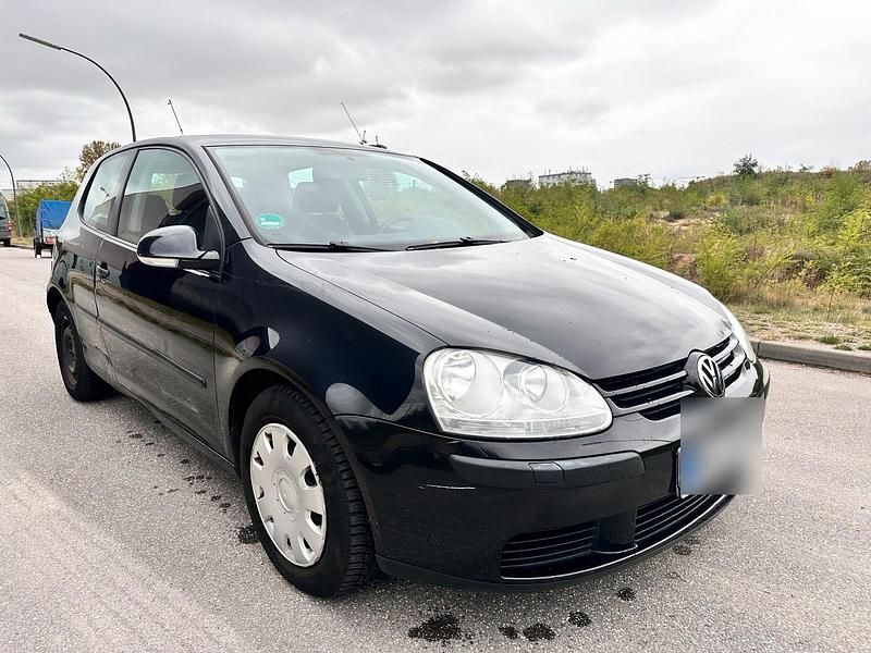 Schwarz Gebraucht 2005 VW Golf V Kleinwagen | 1.000 € (Superpreis) - Bild 1/4
