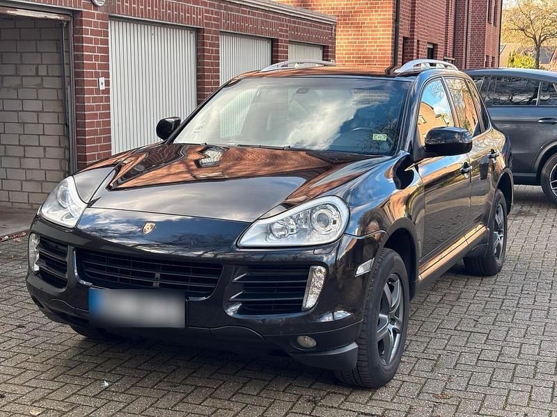 Gebraucht Porsche Cayenne 239 PS (175 kW) 2010 Schwarz SUV