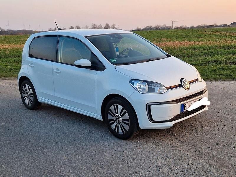 Gebraucht VW e-up! Style 61 kW (83 PS) 2022 Weiß Kleinwagen