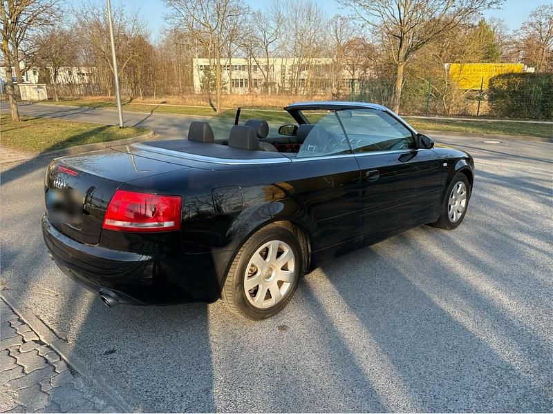 Gebraucht Audi A4 Cabriolet 163 PS (119 kW) 2008 Schwarz Cabrio