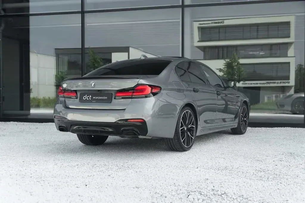 Gebraucht BMW 545 Performance 286 PS (210 kW) 2021 Grau Limousine