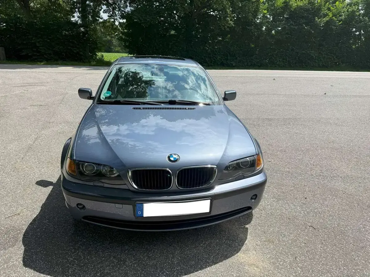 Gebraucht BMW 220 150 PS (110 kW) 2002 Blau Limousine