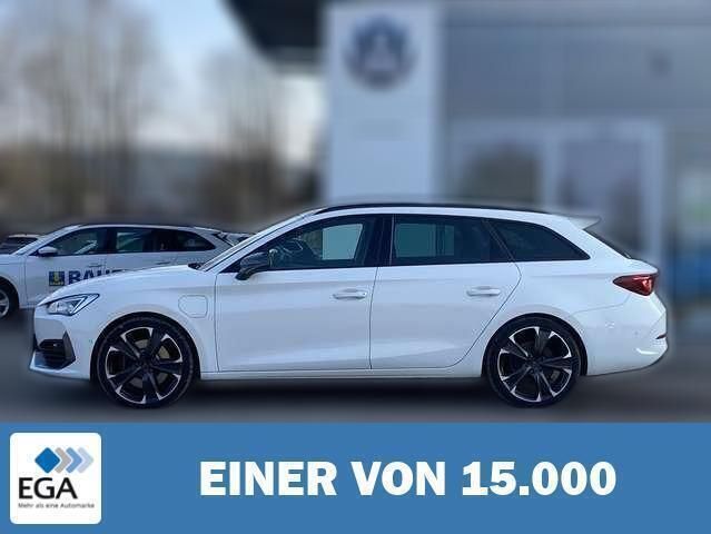 Weiß Gebraucht 2022 Cupra Leon | 28.310 € (Fairer Preis) - Bild 1/4