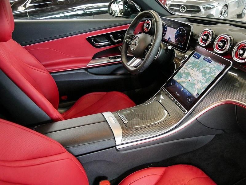 Gebraucht Mercedes CLE220 AMG 197 PS (144 kW) 2024 Grau Coupé