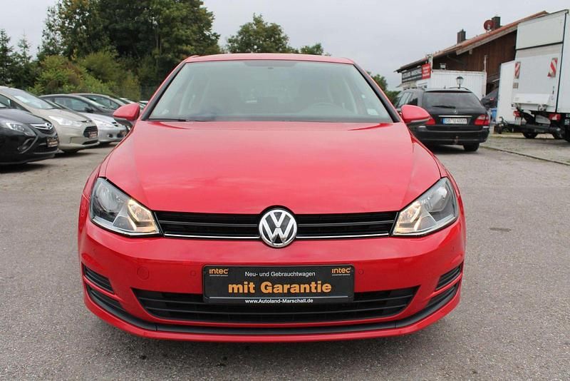 Gebraucht VW Golf VII 122 PS (89 kW) 2013 Tornadorot Kleinwagen