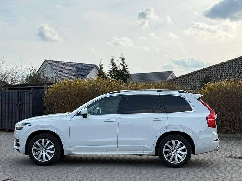 Gebraucht Volvo XC90 Momentum 190 PS (139 kW) 2017 Weiß SUV