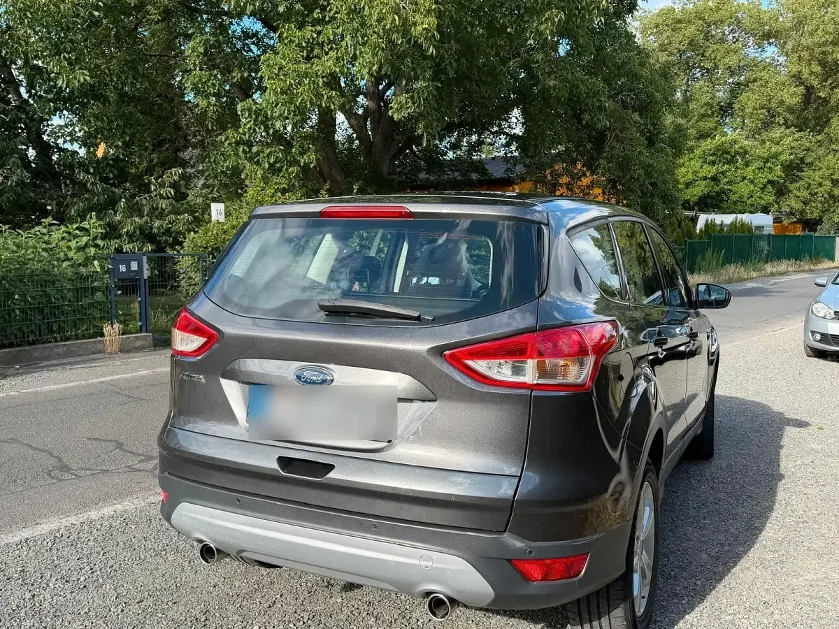 Gebraucht Ford Kuga Business Edition 150 PS (110 kW) 2016 Grau SUV