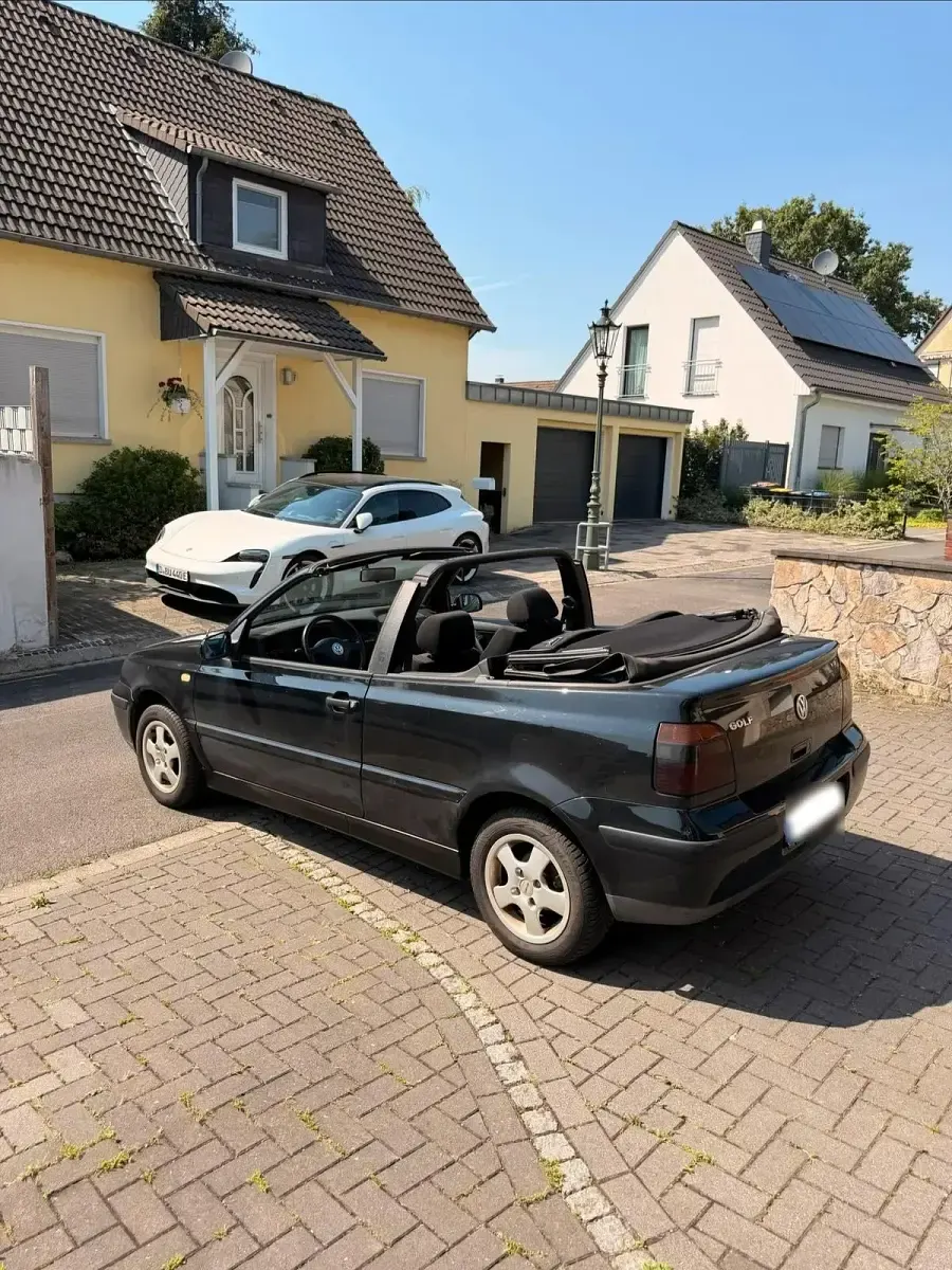 Gebraucht VW Golf 75 PS (55 kW) 2000 Schwarz Cabrio