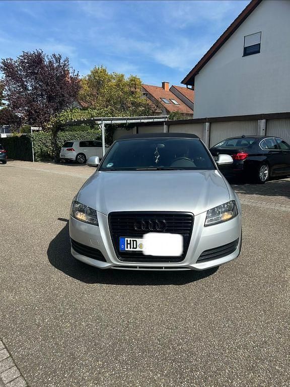 Silber Gebraucht 2010 Audi A3 Cabriolet Ambition Cabrio | 6.599 € (Guter Preis) - Bild 1/4
