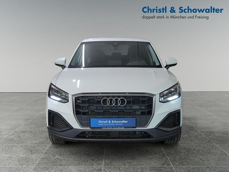 Gebraucht Audi Q2 Comfort 116 PS (85 kW) 2024 Arkonaweiss SUV