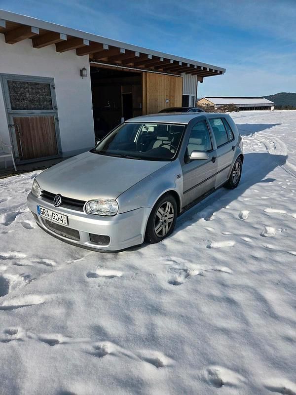 Gebraucht VW Golf IV 101 PS (74 kW) 1999 Silber Kleinwagen