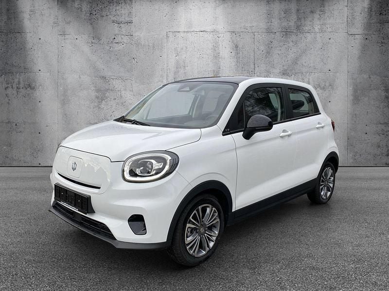 Neu Leapmotor T03 69 kW (95 PS) 2025 Grau Kleinwagen