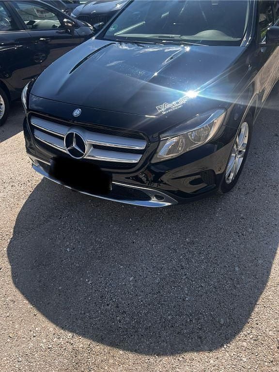 Gebraucht Mercedes GLA220 170 PS (125 kW) 2016 Schwarz SUV