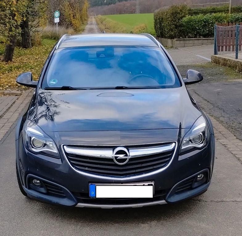 Grau Gebraucht 2016 Opel Insignia Country Tourer Kombi | 8.000 € (Superpreis) - Bild 1/4