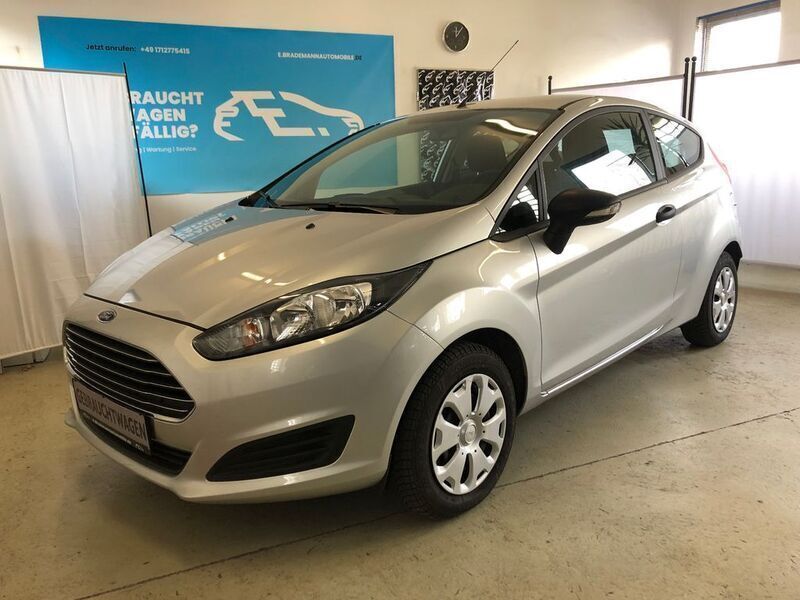 Silber Gebraucht 2014 Ford Fiesta Ambiente Kleinwagen | 6.850 € (Fairer Preis) - Bild 1/4